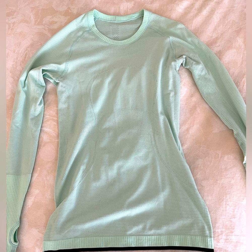 Lululemon long sleeve